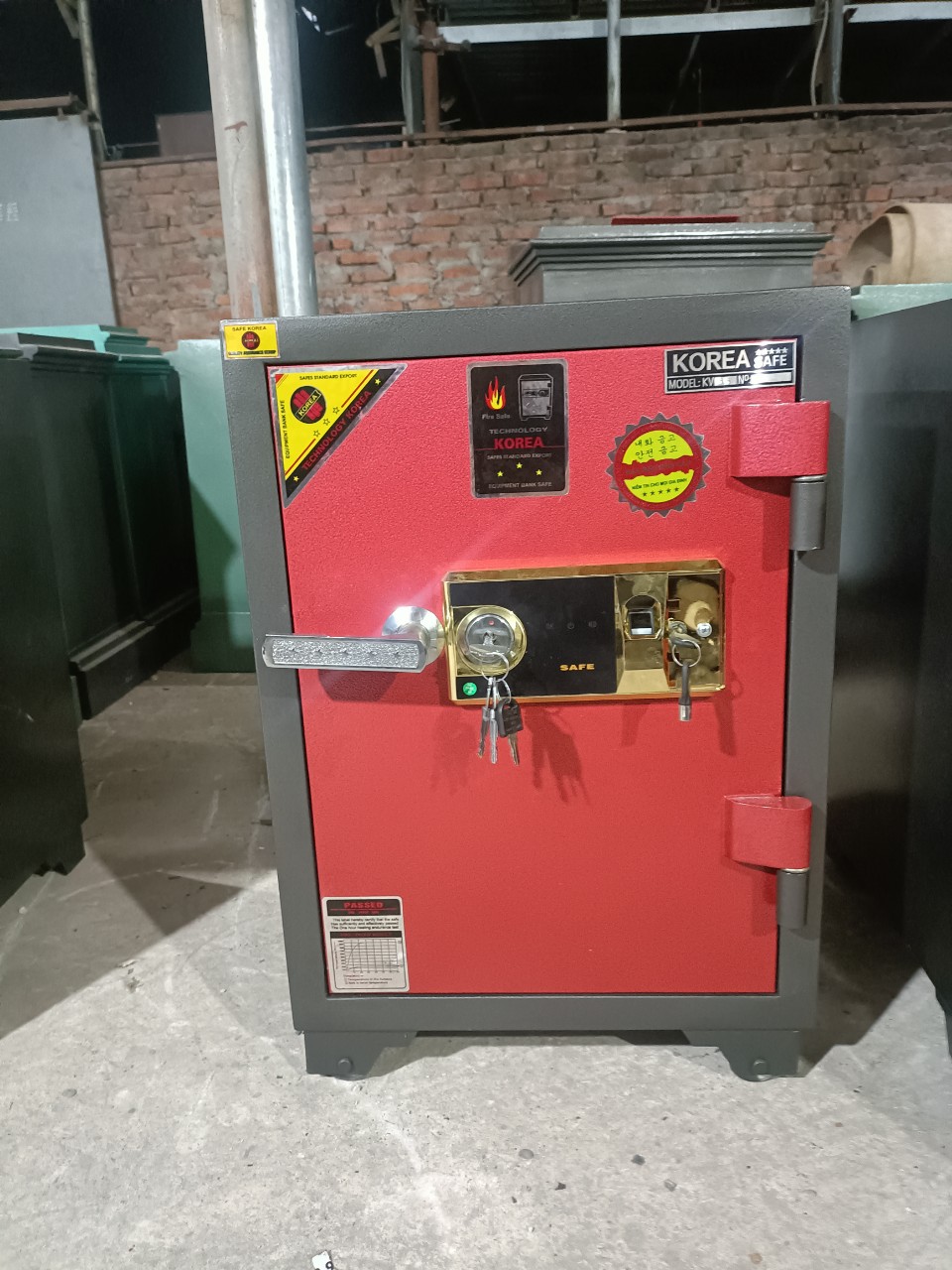 330486a0e9e431ba68f5