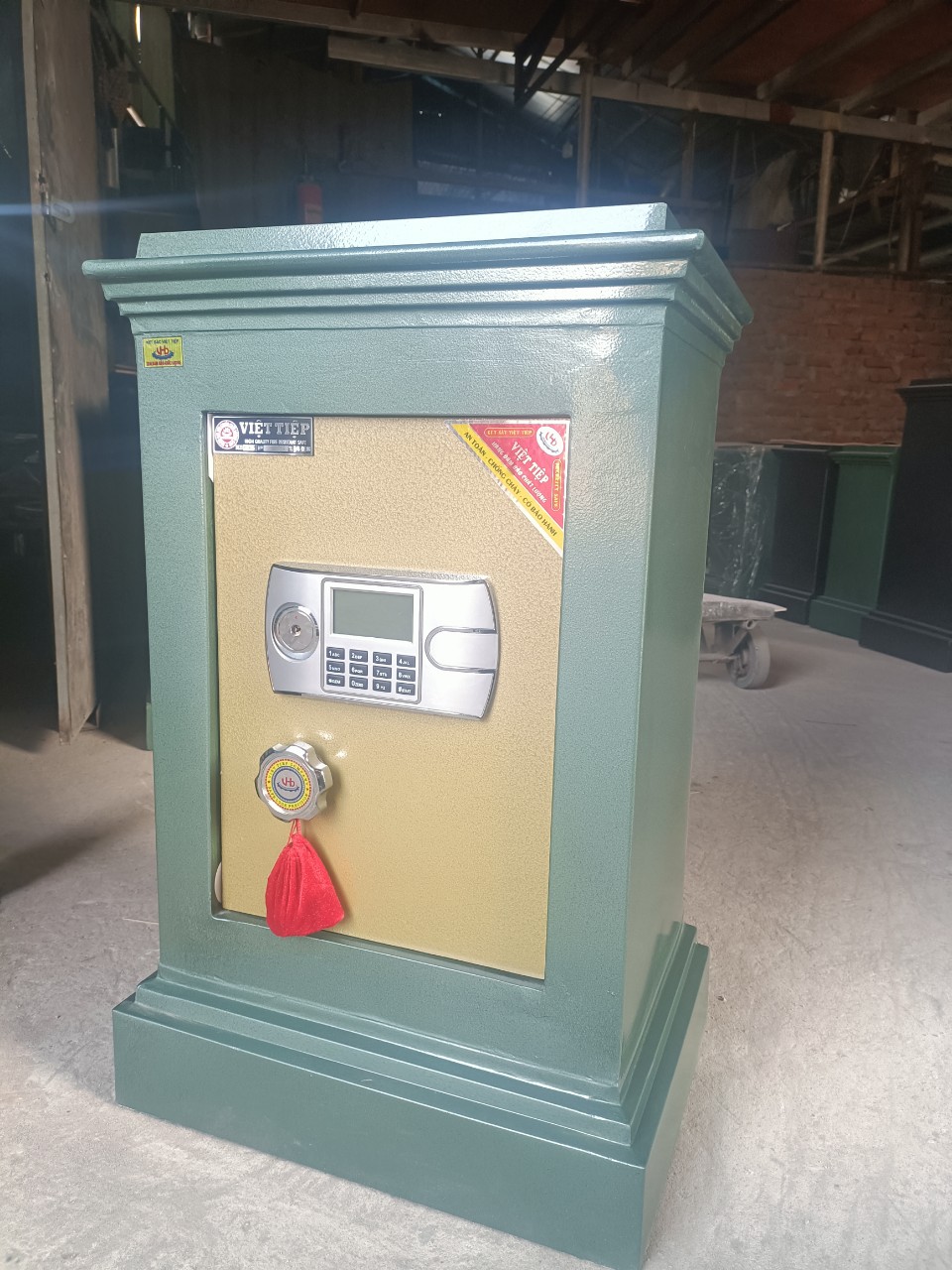 475025d8de9d06c35f8c