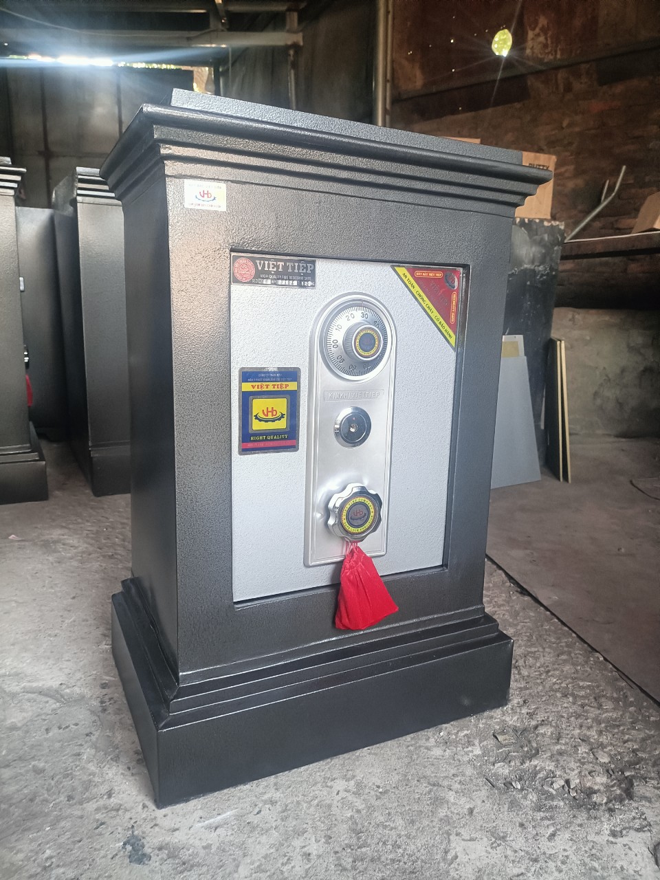 e61dc3b938fce0a2b9ed