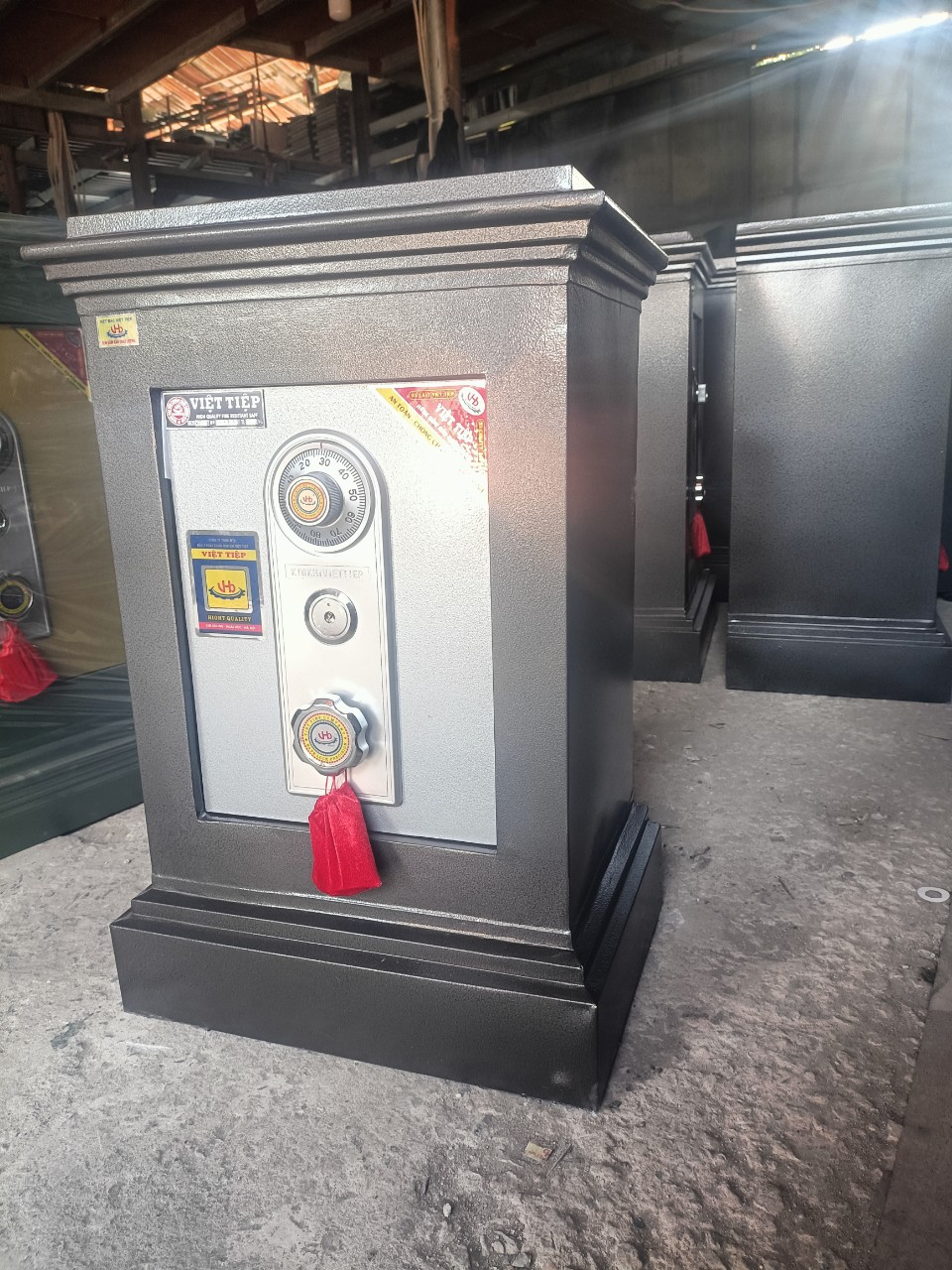 f6c7bb7f403a9864c12b